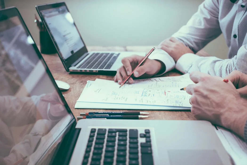 Cover for The 7 Mistakes to Avoid in IT Documentation and How to Fix Them